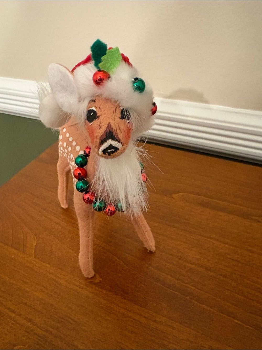 Annalee 2010 Fawn/ Reindeer with Santa Hat